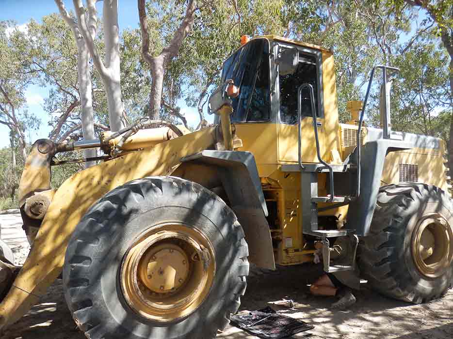 Front Loader — Commercial Bulk Sand Supply in Walkamin, QLD