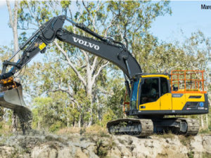 Yellow Excavator — Commercial Bulk Sand Supply in Walkamin, QLD